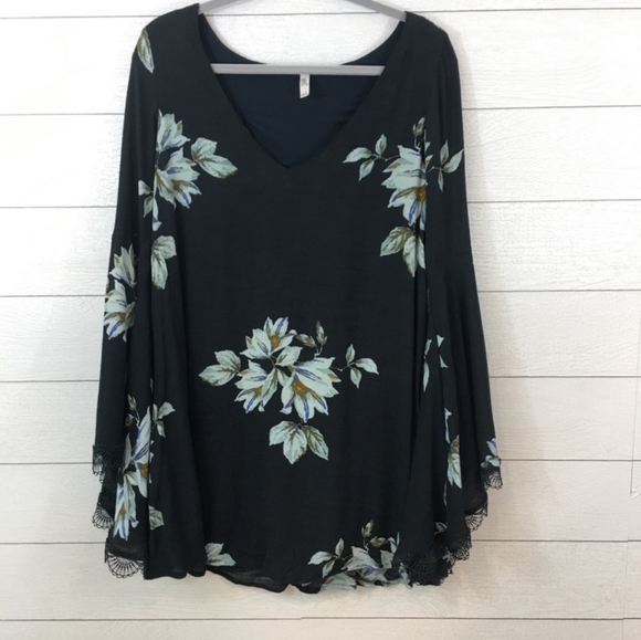 Free People Lace Bell Sleeve Wanderer Dress S - Picture 3 of 6